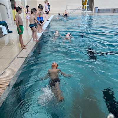 Schwimmtage, 2a