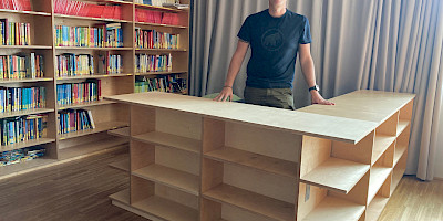 neus Bücherregal - Danke Elternverein