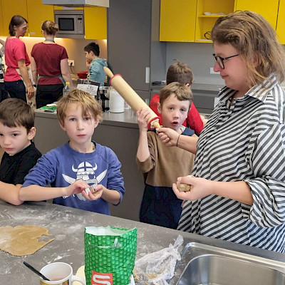 Kekse backen - Elternverein